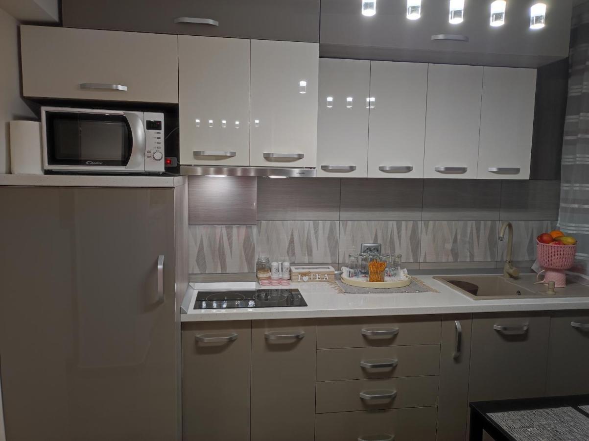 Midtown Apartment Gran Varadino Esterno foto